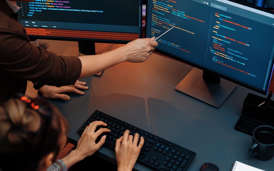 WordPress vs Webflow – Our Developers Settle The Debate